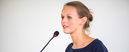 "Kvinder skal genvinde noget tabt frimodighed på dette område," siger ungdomskonsulent Steffen Birkmose, som var en af arrangørerne af inspirationsdagen Kvinde forkynder