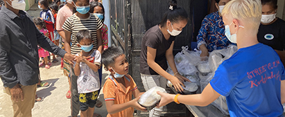 Maduddeling i Phnom Penh