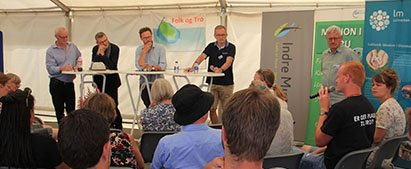 "Kristen mission - hvad skal det til for?" Her fra en debat i Folk og Tro-teltet på dette års Folkemøde på Bornholm mellem Danmission, Dansk Missionsråd og Luthersk Mission. Foto: Palle Kure. Debat i Folk og Tro-teltet på Folkemødet juni 2018