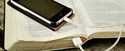 Bibellæseplanen "Soma Biblia kila siku" ("Læs Bibelen hver dag") kan nu læses på den verdensomspændende BibelApp YouVersion.