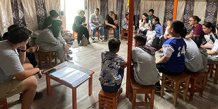 Ungdomsmøde i kirken i Khovd, Mongoliet